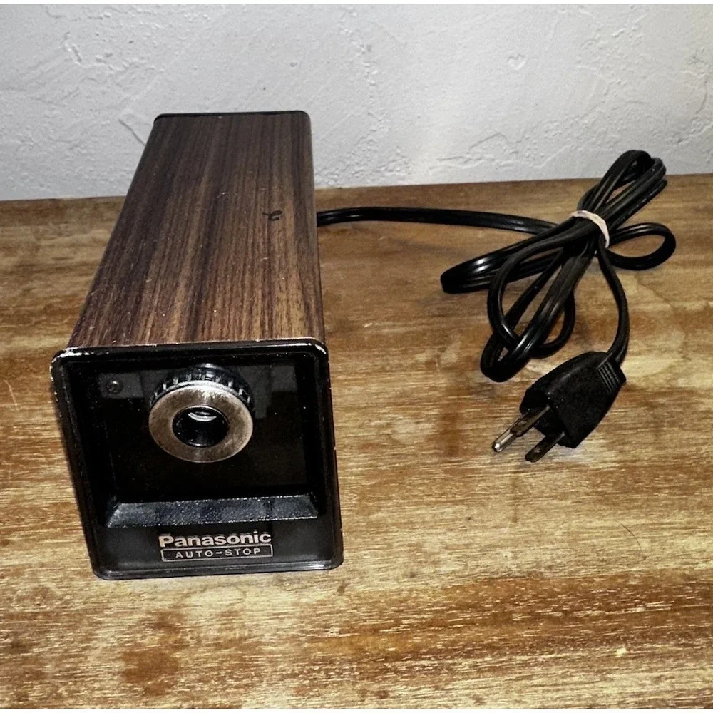 Panasonic Electric Pencil Sharpener KP-77 Auto Stop Woodgrain Plunger Feet Works